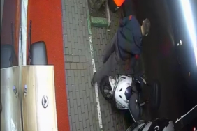 Markete girdi alışveriş yaptı, dışarı çıktı motosiklet çarptı