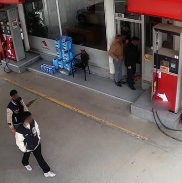 Dolandırıcılar suçüstü kıskıvrak yakalandı