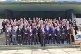 AK Parti’den Adnan Menderes Anıt Mezarı önünde 27 Mayıs açıklaması