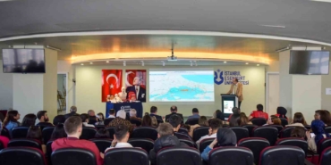 Esenyurt Belediyesi’nden üniversite öğrencilerine afet bilinci eğitimi