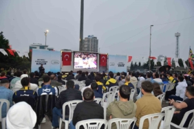 Esenyurt’ta final coşkusu: Fenerbahçe zaferi dev ekranda kutlandı