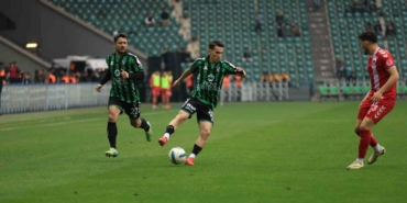 Trendyol 1. Lig: Kocaelispor: 4 - Ankara Keçiörengücü: 1 (Maç sonucu)