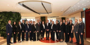 Akbank üst yönetiminde yeni dönem