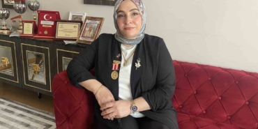 Şehit eşi ve Gazi Şefkatlioğlu: "Ortada bir savaş yok, kardeş kardeşi vuruyordu"