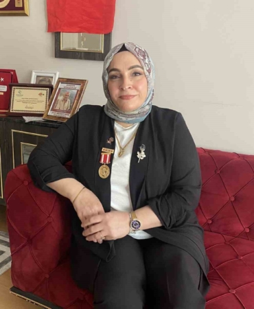 Şehit eşi ve Gazi Şefkatlioğlu: "Ortada bir savaş yok, kardeş kardeşi vuruyordu"