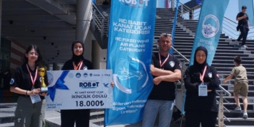 MEB Robot Yarışmasında Edremit’ten büyük başarı