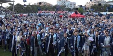 Kırklareli’nde 3 bin 335 üniversiteli diploma aldı
