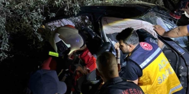 Ayvalık’ta zincirleme kaza: 1’i ağır 5 yaralı