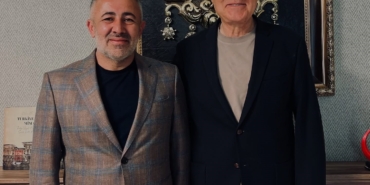 Sanatçı Kökler ile Başkan Yıldırım bir araya geldi
