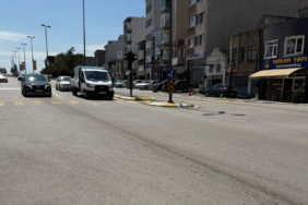 Mazotun sızdığı yolda kayan sürücü yaralandı