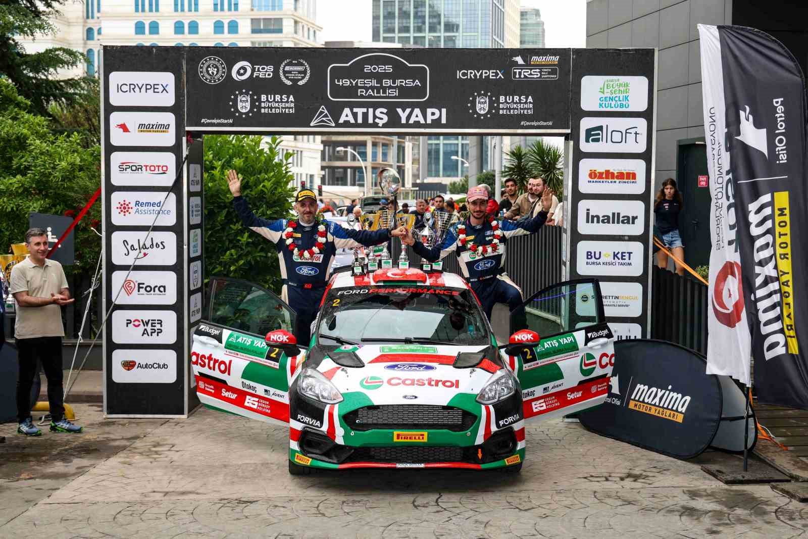 Castrol Ford Team Türkiye, Yeşil Bursa Rallisi’nde Markalar Kupası’nı kazandı
