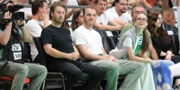 Ertuğrul Ersoy’dan Bursaspor Yörsan’a tribün desteği