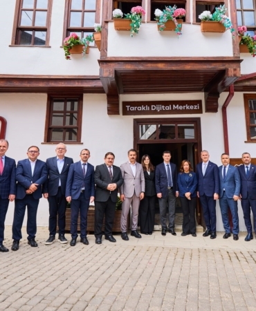 "Yarının Köyleri" projesinin üçüncü durağı olan Taraklı Dijital Merkezi ilk 6 ayı tamamladı