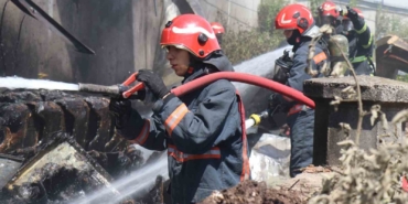 Kontrplak fabrikasında korkutan yangın