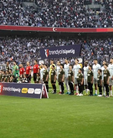 Trednyol Süper Lig: Beşiktaş: 0 - Adana Demirspor: 0 (Maç devam ediyor)