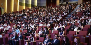Dünyaca ünlü genetik uzmanları Acıbadem Üniversitesi’nde buluştu