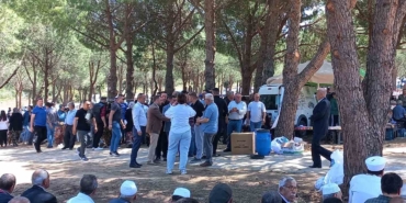 Ezine’de geleneksel çiftçi hayrı yoğun katılımla gerçekleşti