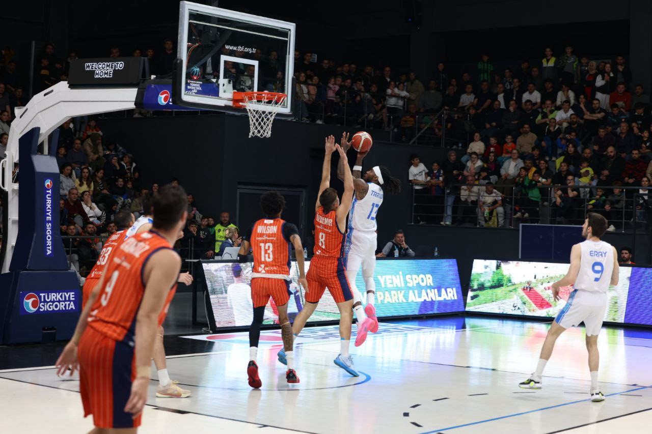 Çayırova Belediyesi yarı finale yükseldi