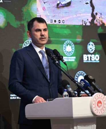Bakan Kurum Bursa’da konuştu: "PKK’nın fesih kararı milletimizin ve kardeşliğin zaferidir"