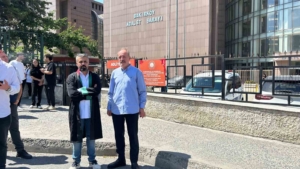 Beylikdüzü’nde medya çalışanını yağmalayıp öldüren sanıklar hakim karşısına çıktı