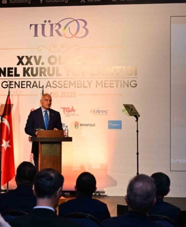 Bakan Ersoy: ‘‘Temel amacımız, turizmi 81 ile ve yılın 12 ayına yaymak’’
