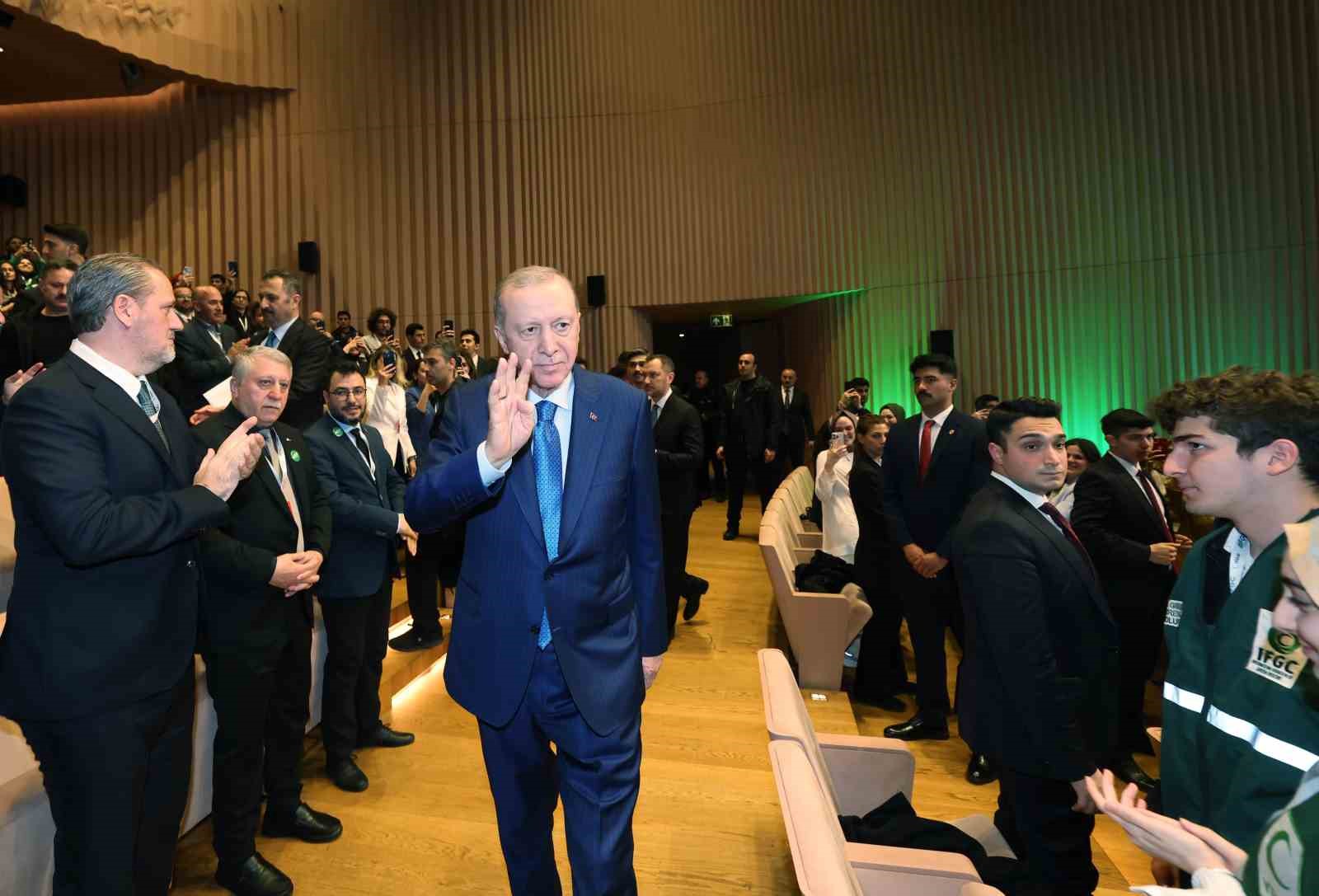 Cumhurbaşkanı Erdoğan: "Bağımlılığın her çeşidiyle mücadeleye devam edeceğiz"
