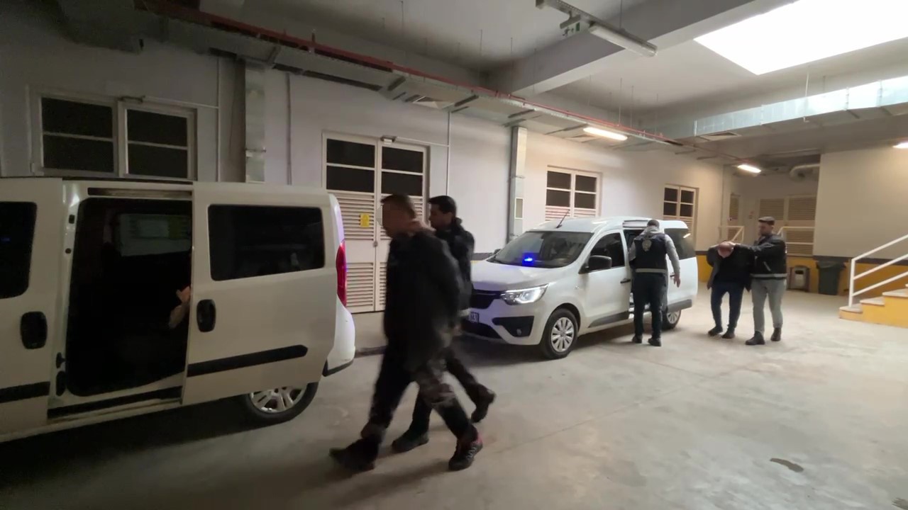 Fuhuş operasyonunda 4 şüpheli yakalandı: 7 mağdur kadın kurtarıldı