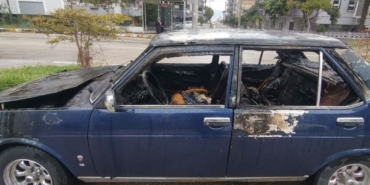 Bursa’da seyir halindeki otomobil alev aldı