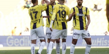 Fenerbahçe, evinde kazanarak sezonu bitirdi