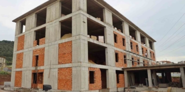 Körfez Devlet Hastanesi ek binası hızla yükseliyor