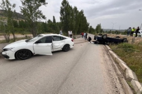 Bilecik’te YHT Kavşağında trafik kazası: 3 yaralı