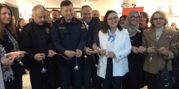 Yalova’da "İpek Koza Sergisi" açıldı