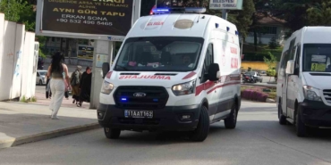Bilecik’te motosikletin çarptığı yaya hastaneye kaldırıldı