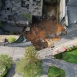 Sarıyer’de yol çöktü: Doğalgaz sıkıştı, patlama oldu