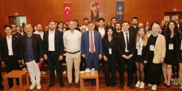 Doç. Dr. Ergül Halisçelik’ten gençlerle "sürdürülebilirlik" üzerine sohbet