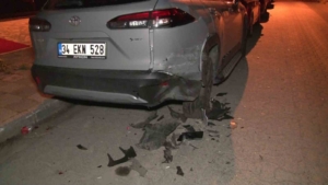 Ataşehir’de bir sürücü araçlara vura vura kaçtı