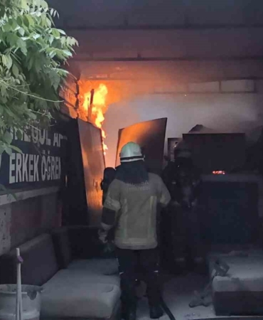 İnegöl’de öğrenci yurdunda yangın