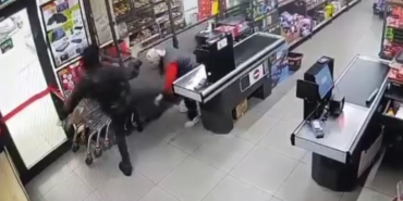 Bayrampaşa’da BİM markette kasiyeri darp eden şüpheli yakalandı