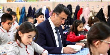 Vali Aygöl’den her hafta farklı bir okul geleneği