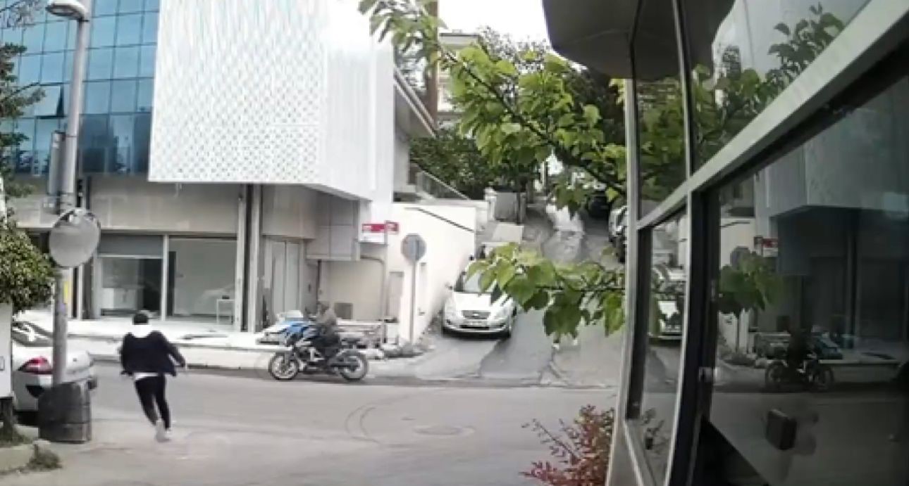 Ataşehir’de 444 güvenlik kamerası incelenerek kapkaçı yakalandı