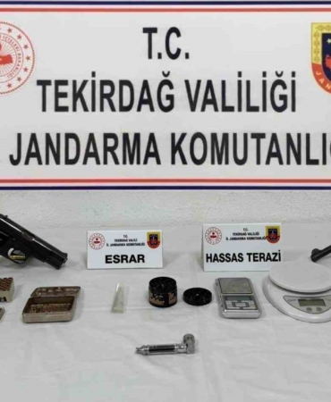 Elbise dolabı uyuşturucu serası çıktı