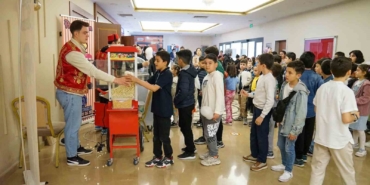 Esenyurt’ta minikler akıl ve zeka oyunlarıyla yarıştı
