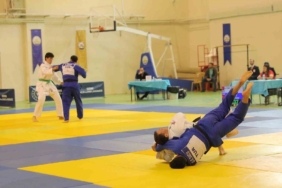 SUBÜ’lü judocudan üç madalya