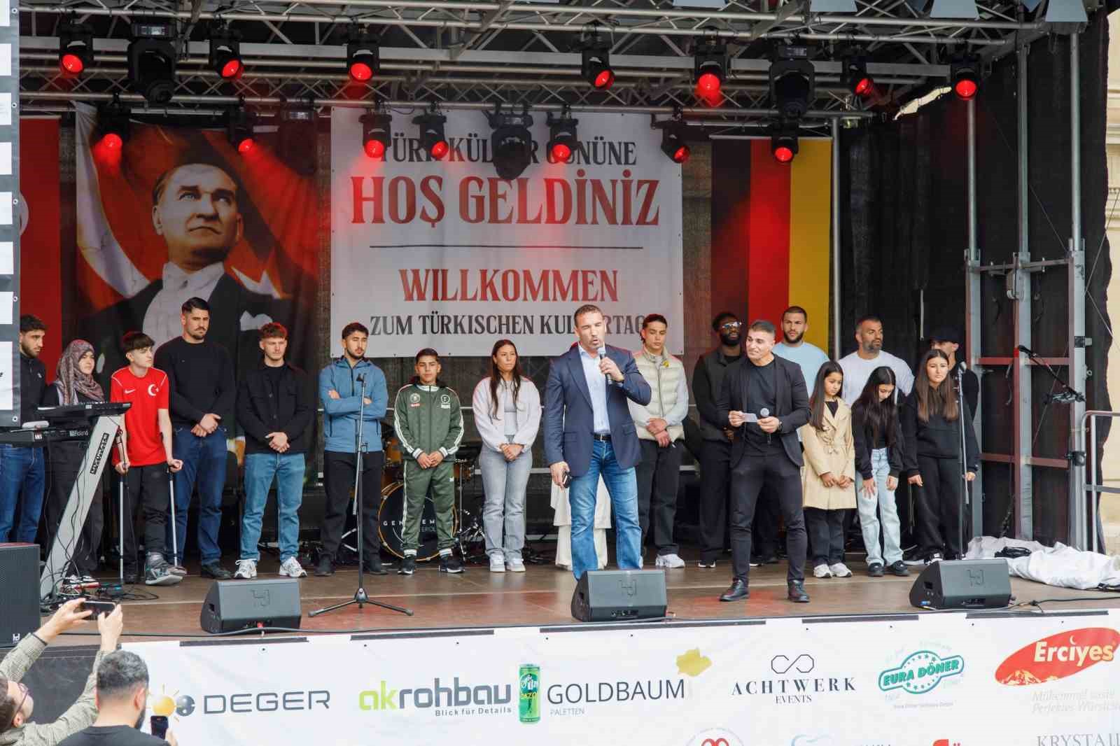 Fırat Arslan ve Gökhan Arslan, Stuttgart’ta buluştu