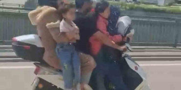 Bursa’da motosiklete 5 kişi binen aile yürekleri ağza getirdi