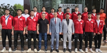 Gölcük Belediyespor Voleybol Takımının hedefi Türkiye şampiyonası
