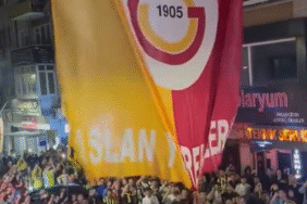 Yalova’da Fenerbahçe taraftarlarından Galatasaray bayraklarına saldırı