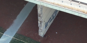 Esenyurt Balıkyolu köprüsü tehlike saçmaya devam ediyor