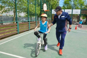 Esenyurt’ta çocuklara ücretsiz bisiklet kursu