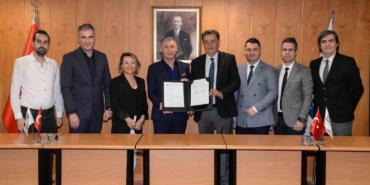 Üniversite-sanayi işbirliği gelişiyor, öğrencilere staj imkanı artıyor